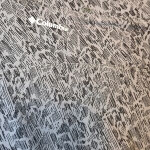 Columbia Gray Patterned Activewear
